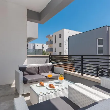 Apartment Lovric *